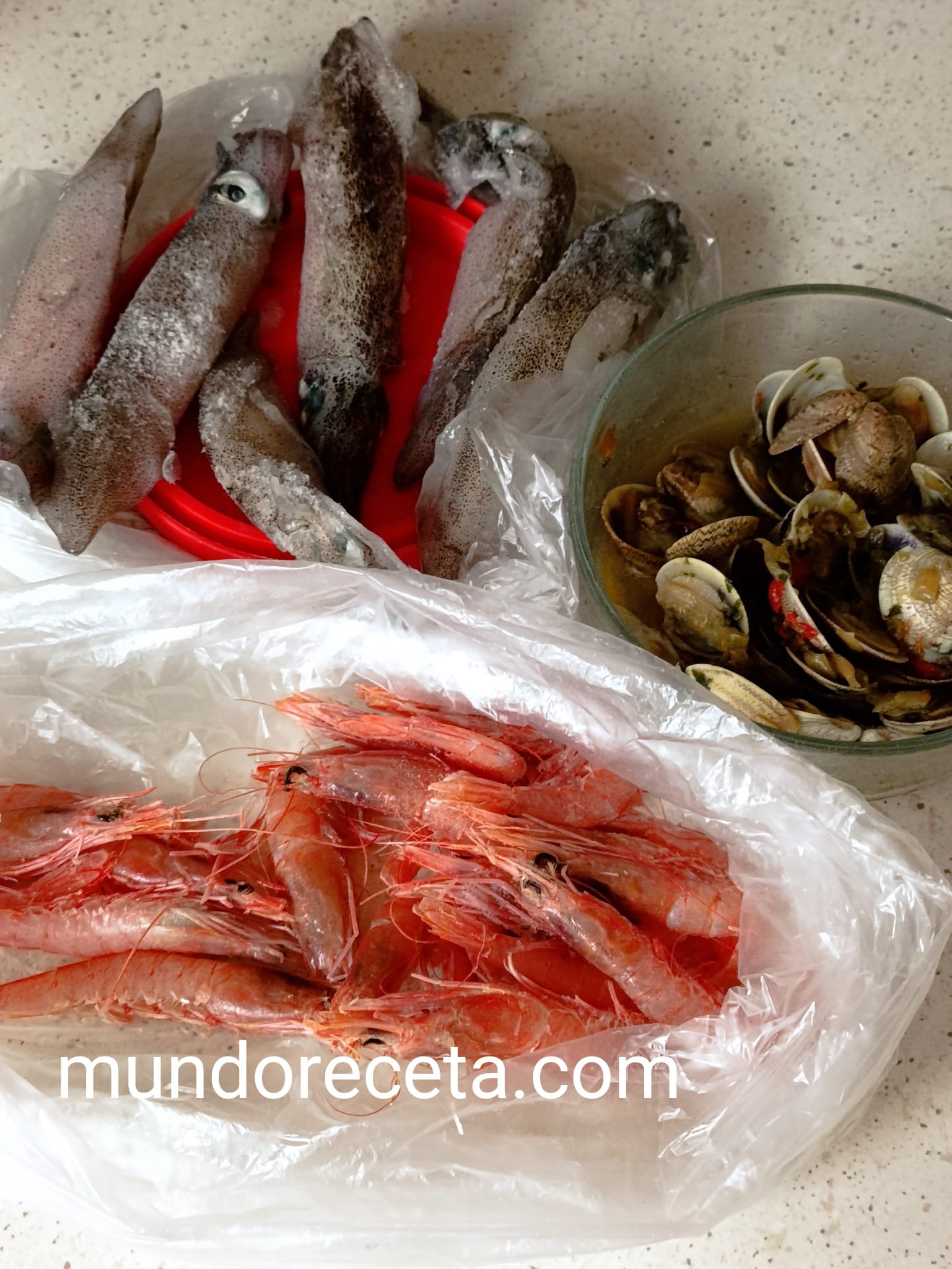 Cómo elegir ingredientes para hacer una buena paella y la importancia de cada ingrediente, en una paella mixta que hará las delicias de todos